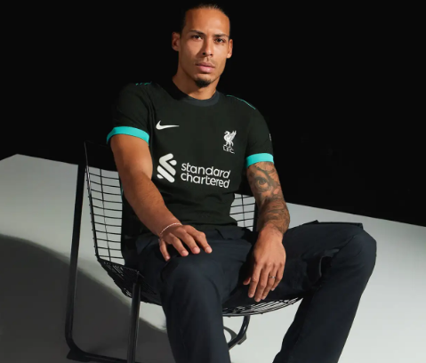 🌑🟢 Liverpool 2024-25 Away Shirt — 🌑
