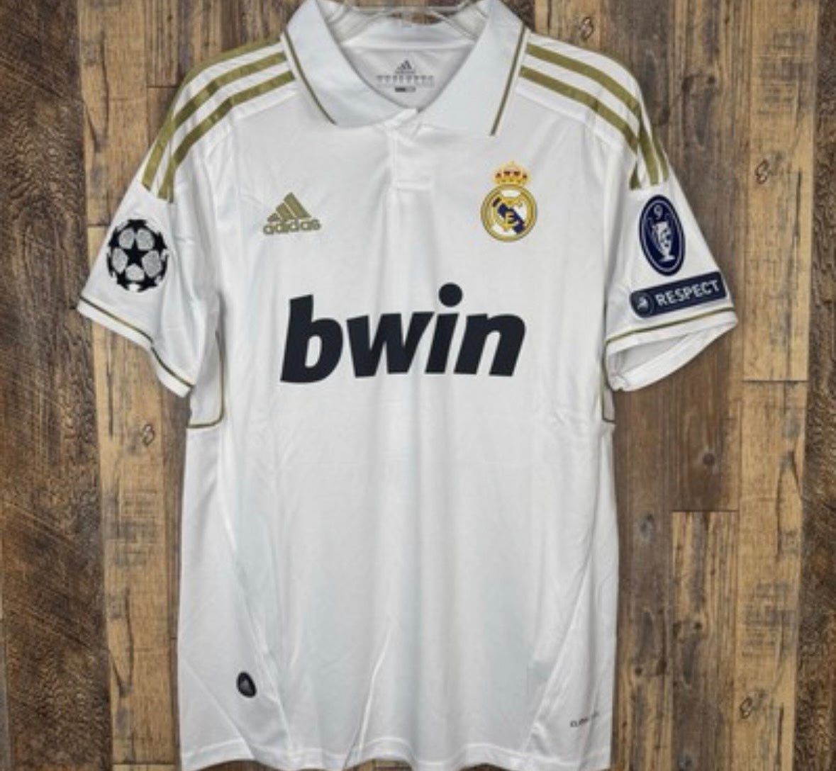 ⚪ Real Madrid 2011/12 Home Jersey ⚪