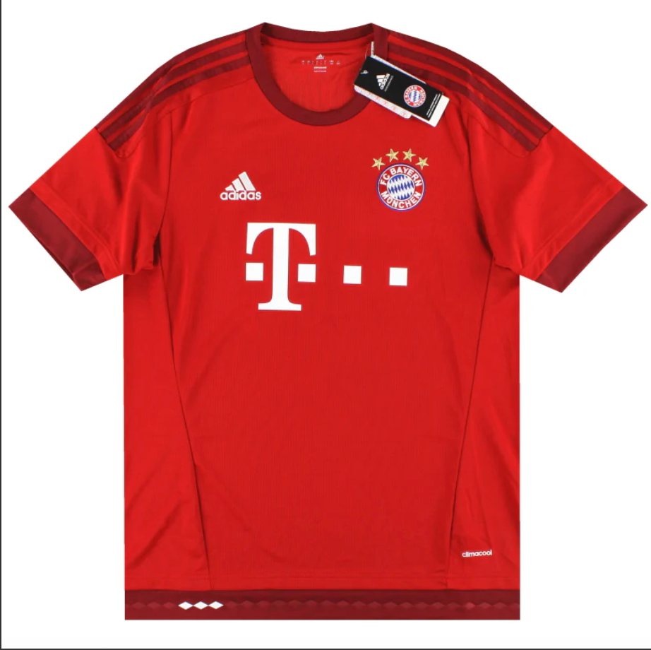 🔴 Vintage 2015/16 Bayern Munich Home Jersey 🔴