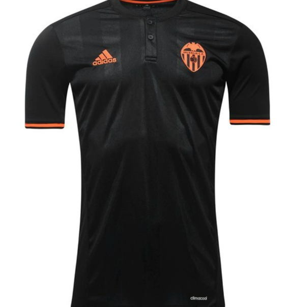 🟠 The 2016/17 Valencia Away Kit