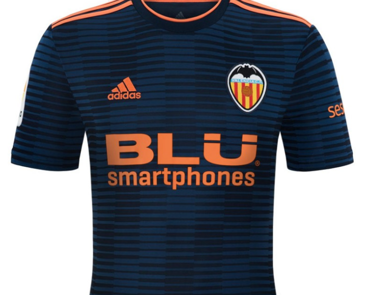 🔵 The 2018/19 Valencia Away Kit