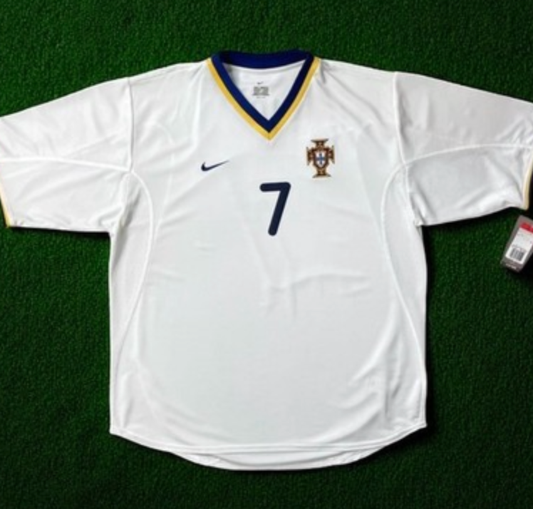 The Golden Era: Portugal 2000–2001 ⚪ Away Kit