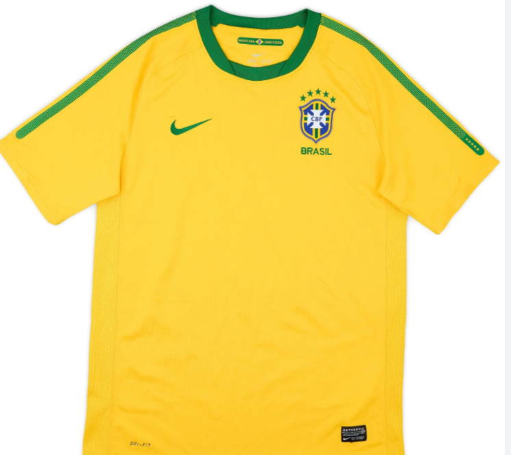🇧🇷 Brazil 2010 World Cup: The "Joga Bonito" Evolution home kit 🇧🇷