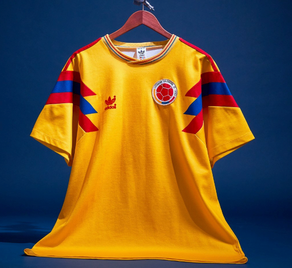 🇨🇴 Colombia 1990: The Golden Era Design home kit 🇨🇴